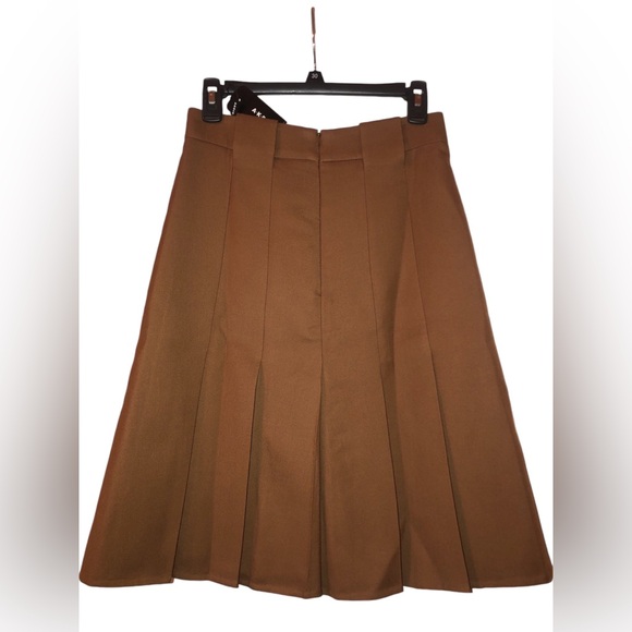 Akris Pleated Virgin Wool Double Face Skirt - Picture 6 of 9